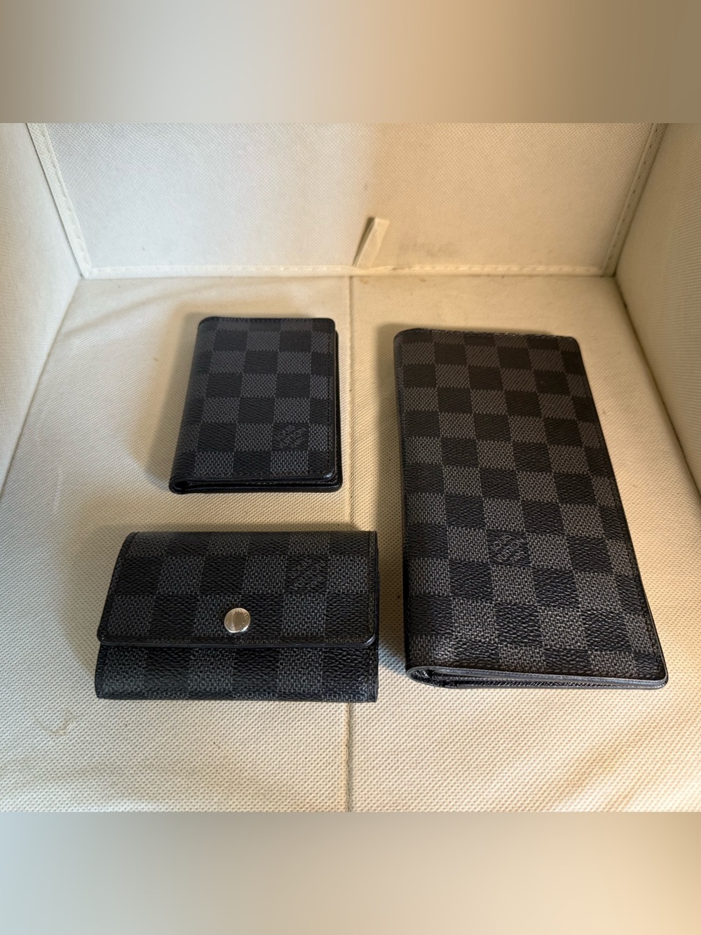 [SET/LOT] Louis Vuitton Damier Graphite Pocjet Organizer, 6-Key, & Long Wallet